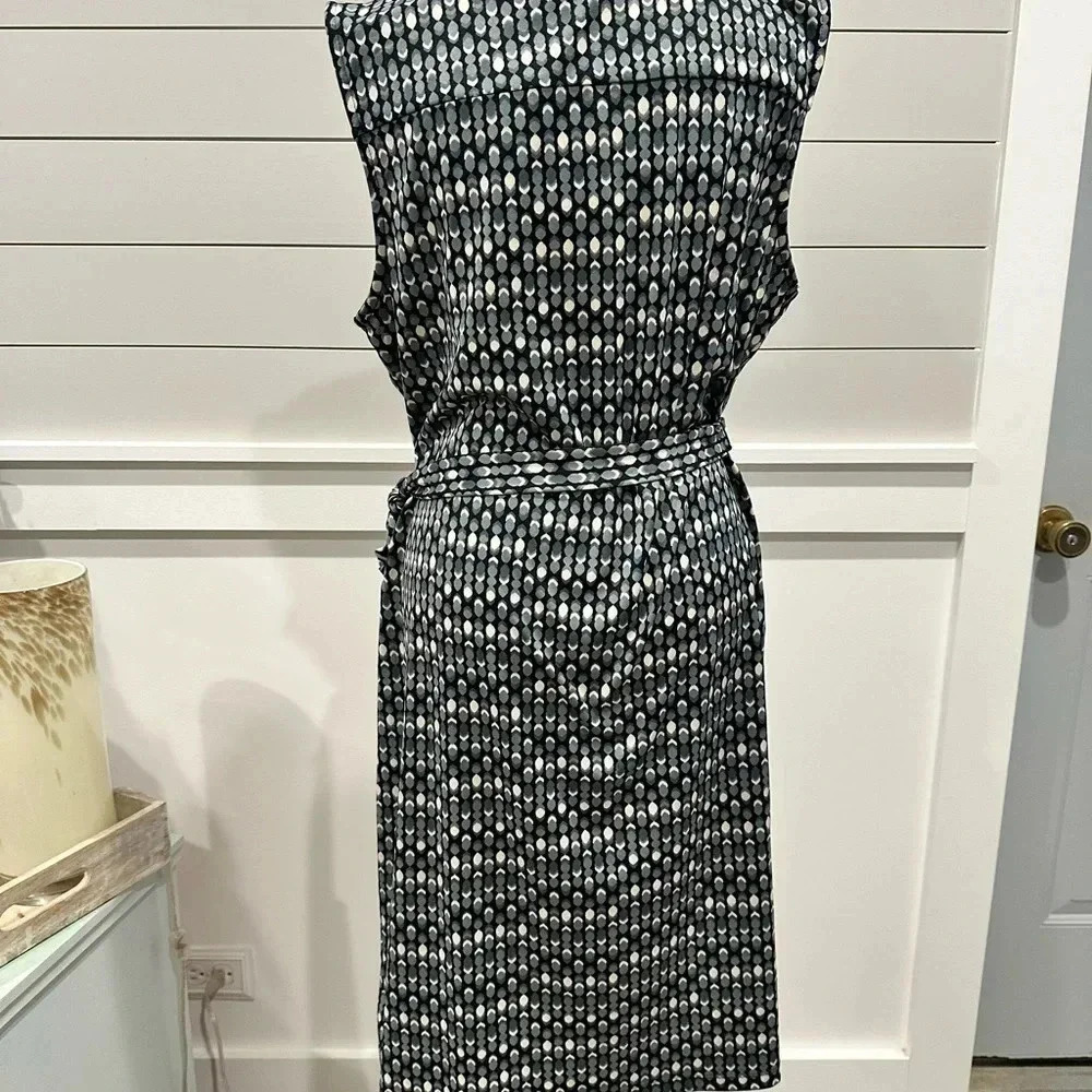 Beautiful Emma & Michele Geometric‎ Dress - Picture 4 of 11